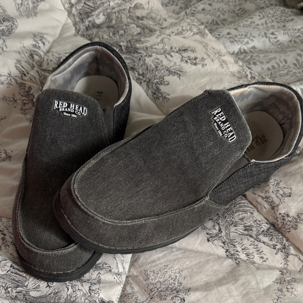 RedHead Men's Charcoal Slip-On Loafers